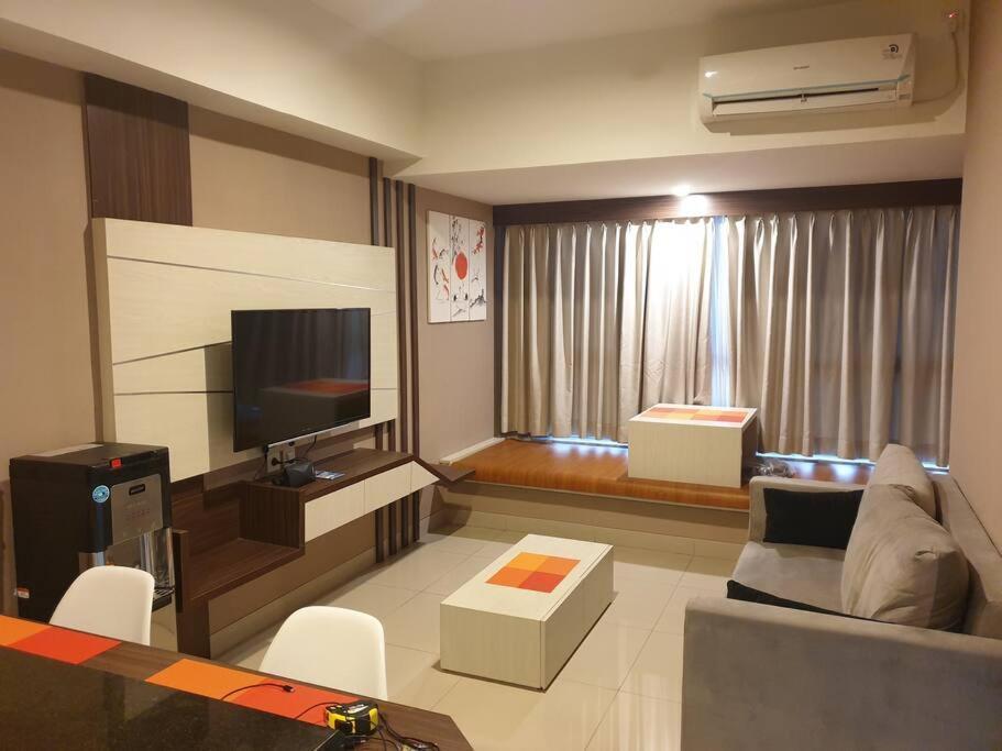 Cozy Room In Orange County Suite-Apartment In Lippo-Cikarang Cbd Extérieur photo