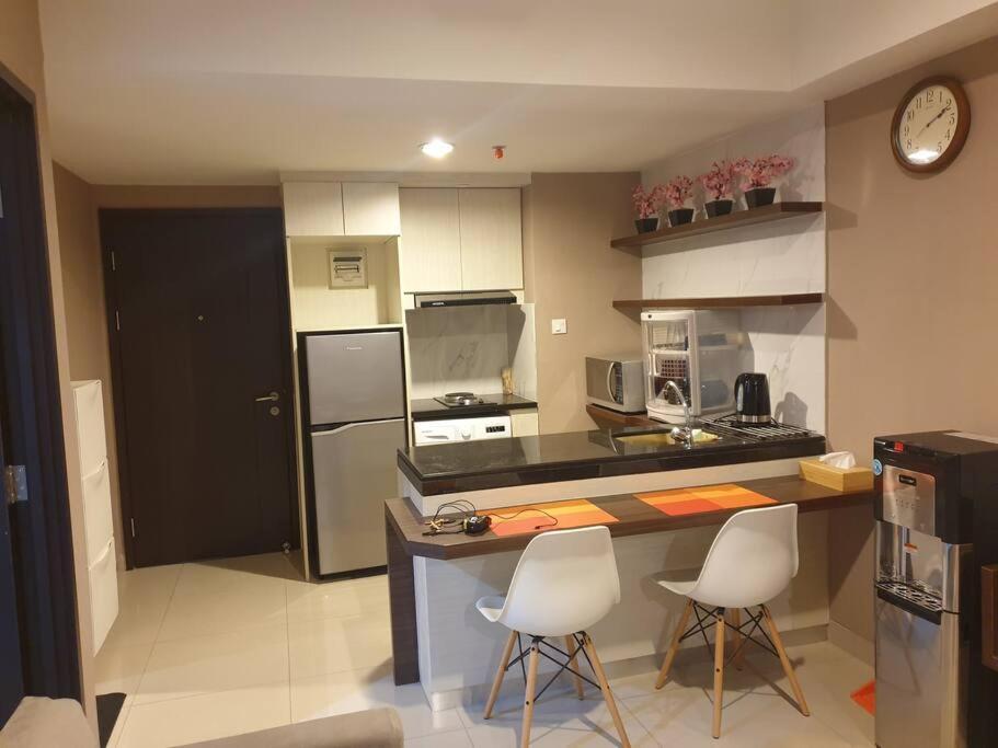 Cozy Room In Orange County Suite-Apartment In Lippo-Cikarang Cbd Extérieur photo